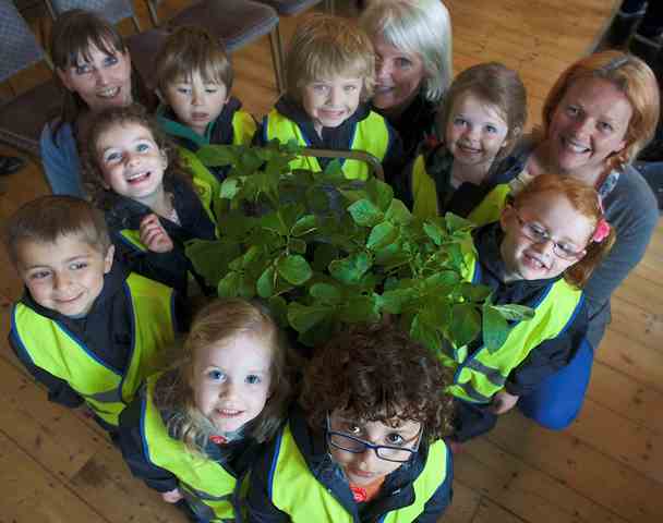 Genuine Jersey Royal Potato Growing Competitions 2014