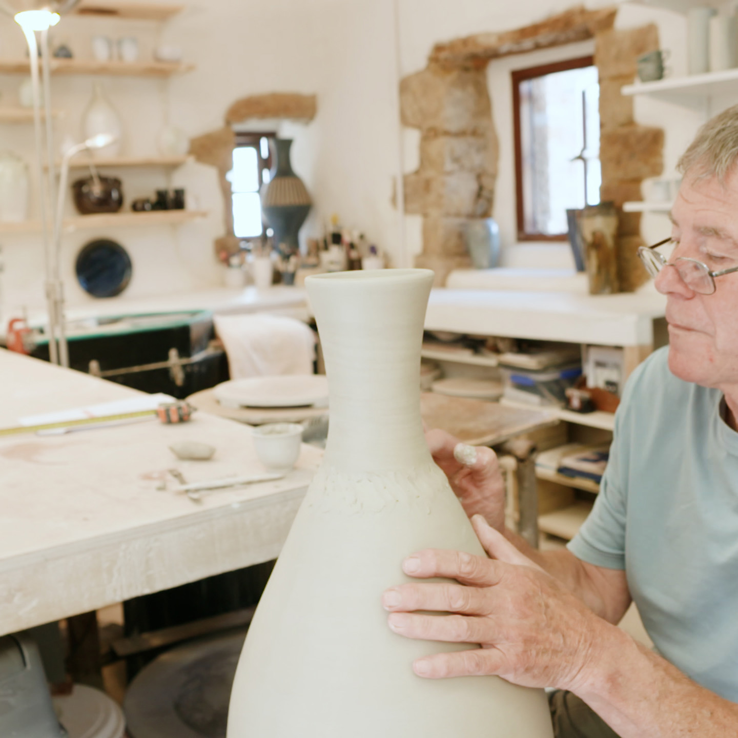 SINCLAIR CERAMICS.00 01 23 01.Still067 (1)