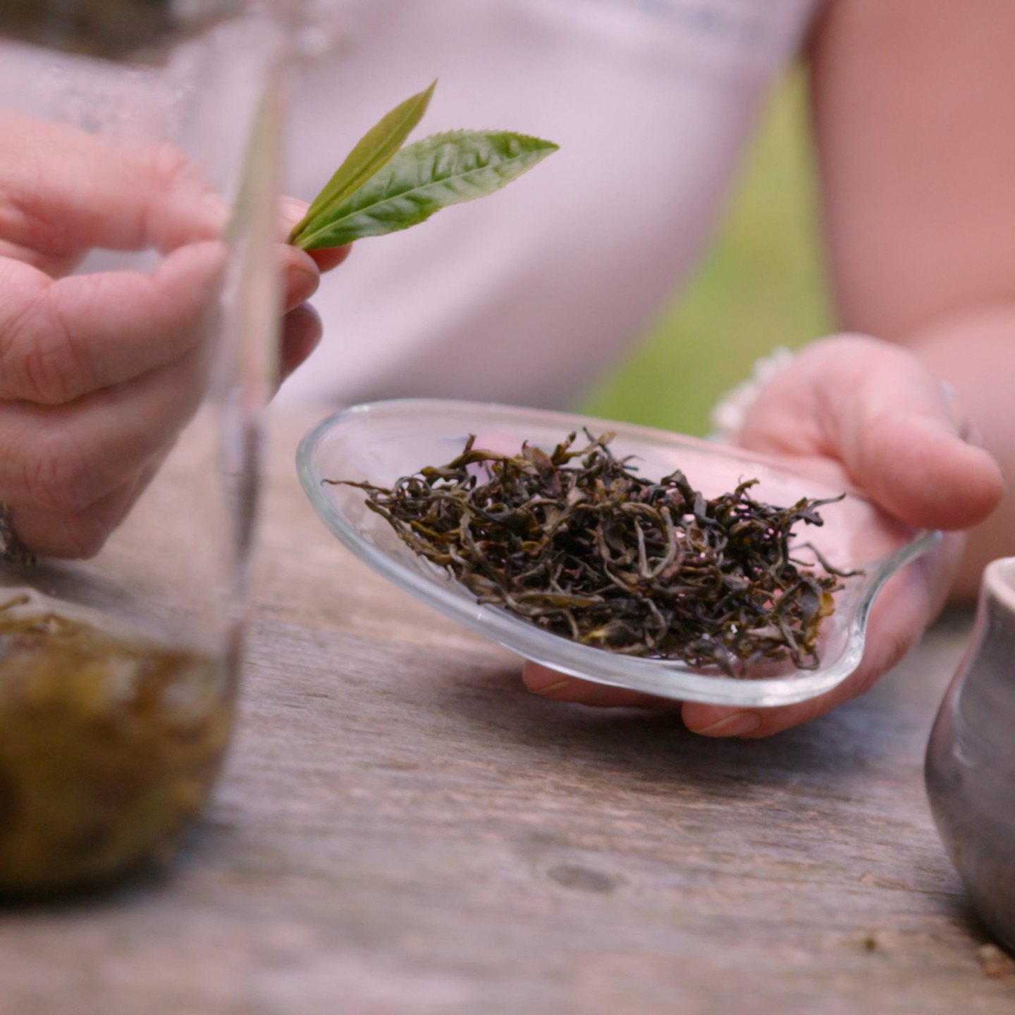 JERSEY TEA COMPANY.00 02 50 24.Still144